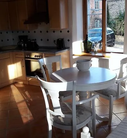 Apartment Ferienwohnung In Der Alten Schusterei *