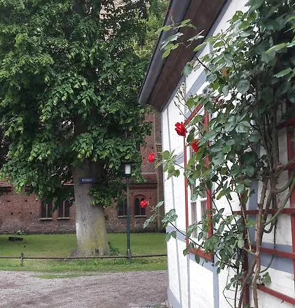 Ferienwohnung In Der Alten Schusterei Apartment